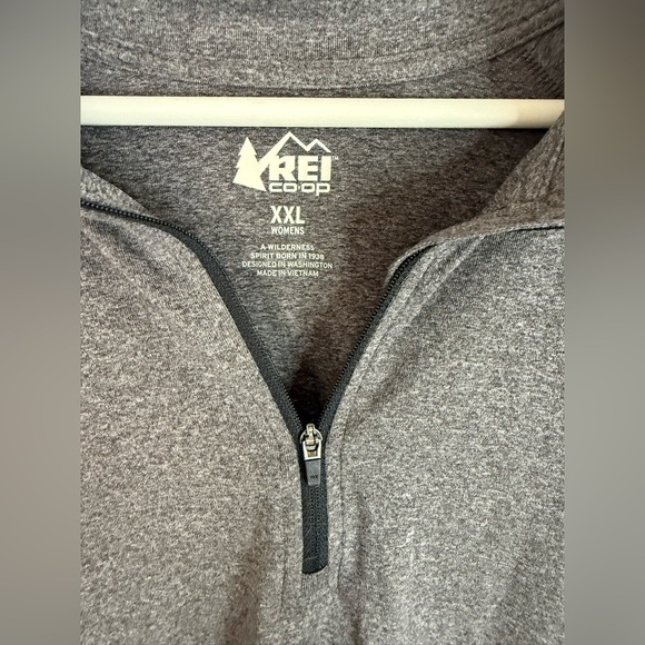 REI Co-Op Women’s Gray Quarter Zip Tech Pullover Long Sleeve Shirt - Size XXL - Picture 3 of 7